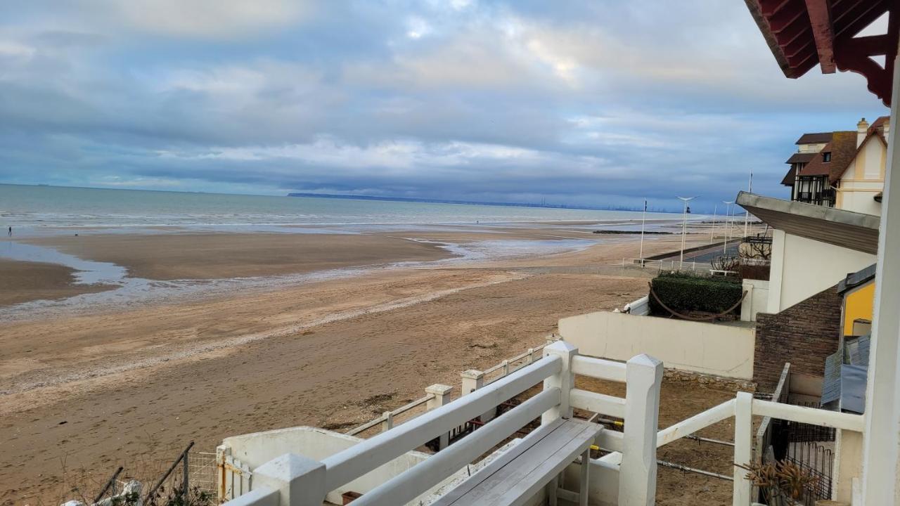 Ferienwohnung Les Pieds Dans L'Eau Blonville-sur-Mer Exterior foto