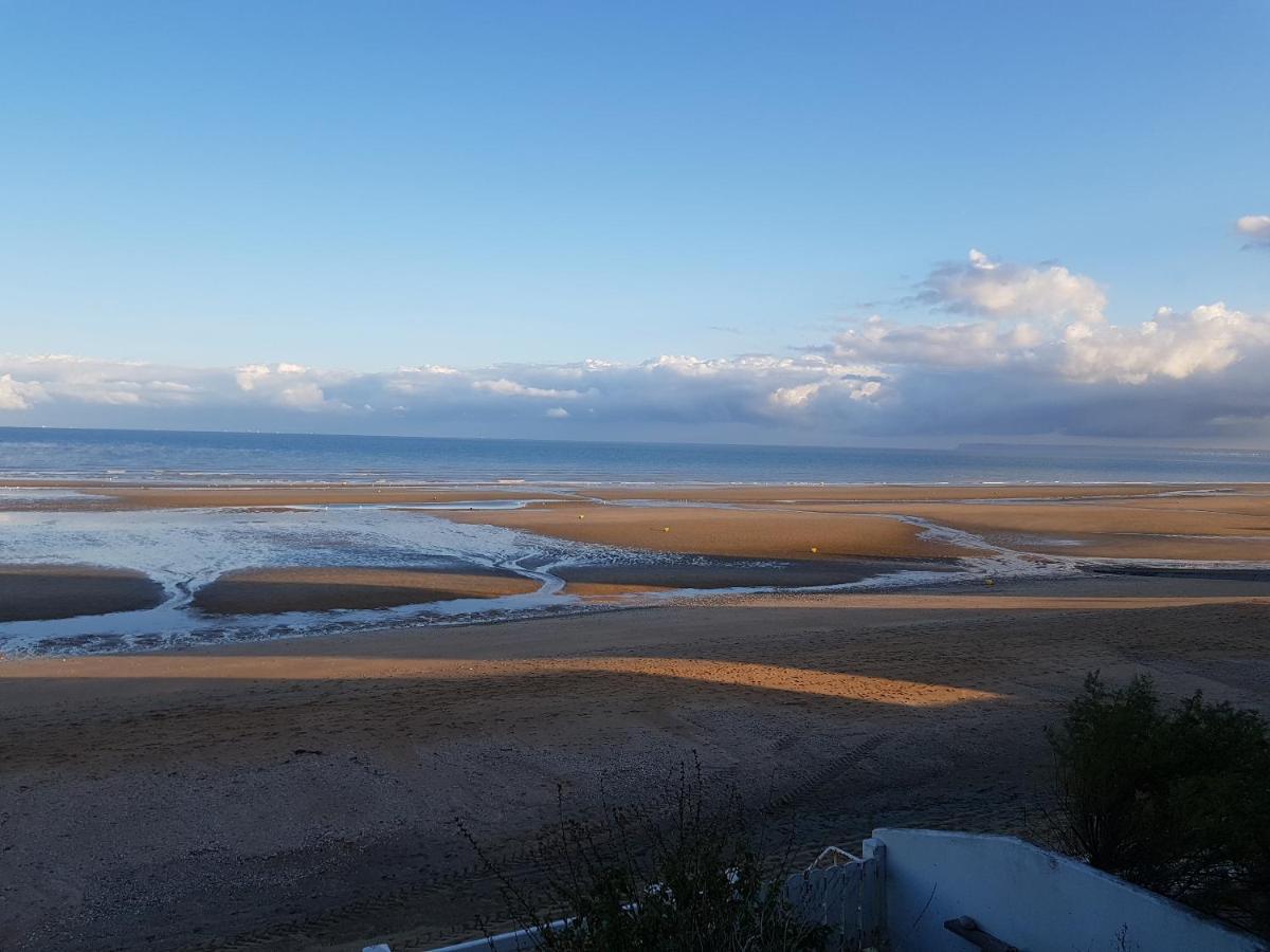 Ferienwohnung Les Pieds Dans L'Eau Blonville-sur-Mer Exterior foto