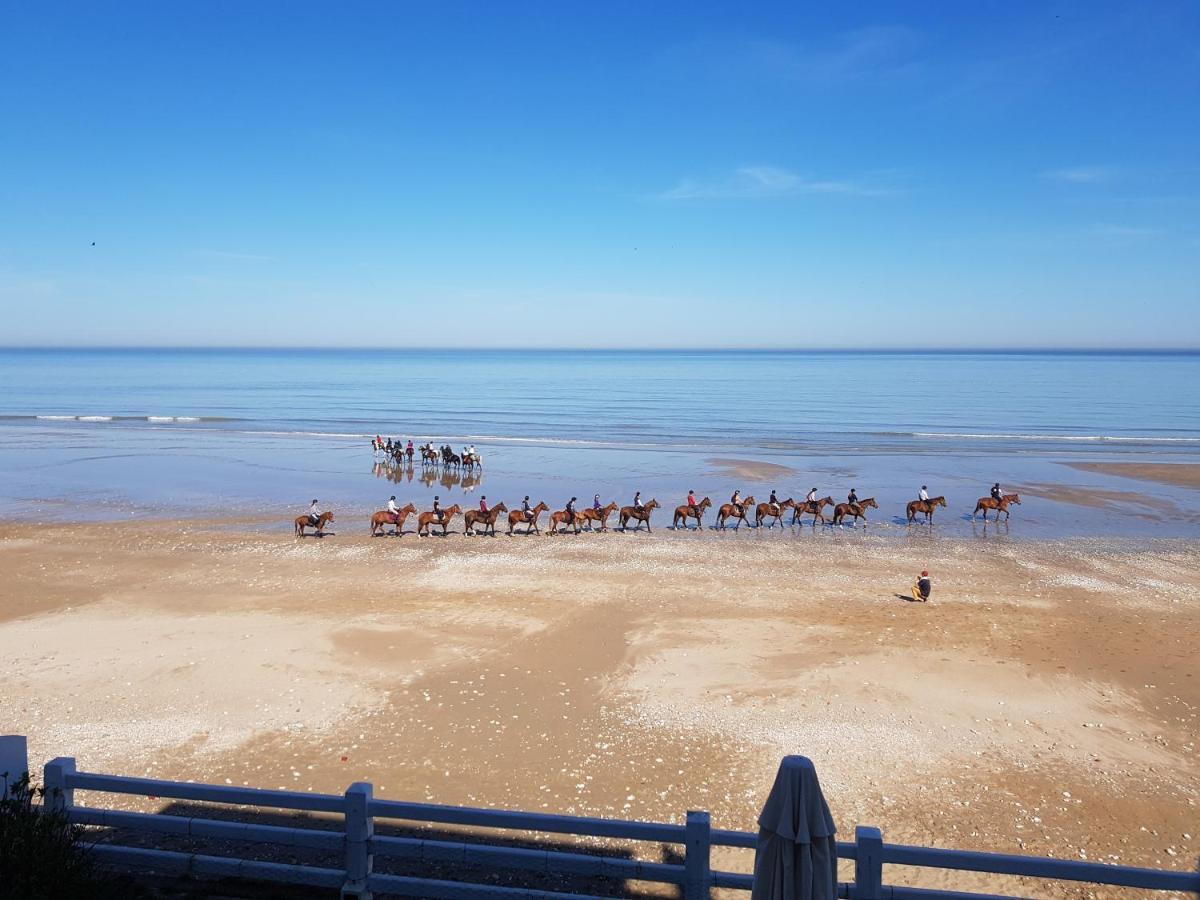 Ferienwohnung Les Pieds Dans L'Eau Blonville-sur-Mer Exterior foto